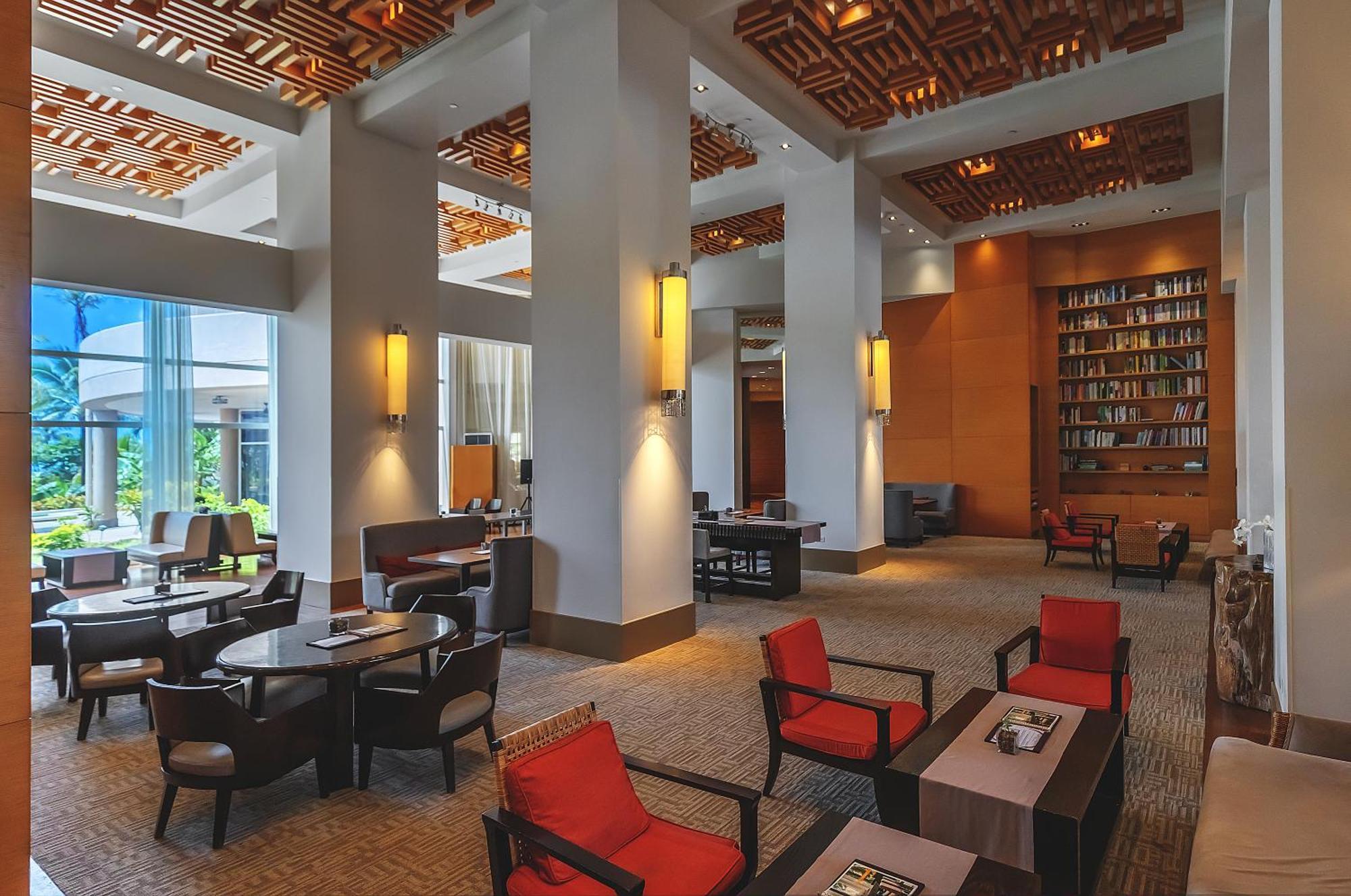 Hyatt Regency Guam Hotel Tumon Exterior photo